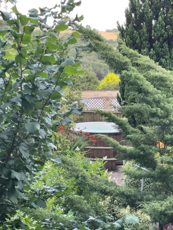 Gorgeous Country Cottage On Outskirts Of Bath With Wood Fired Hot Tub Midford Экстерьер фото